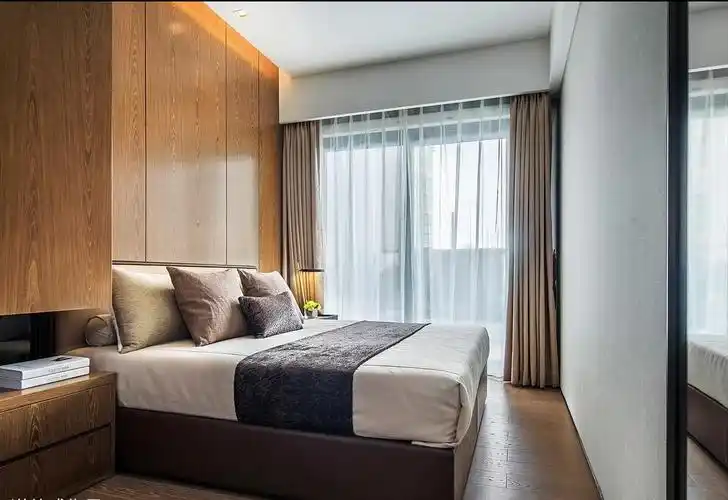 卧室现代风格装修效果图(卧室现代风格装修效果图大全2021图片)