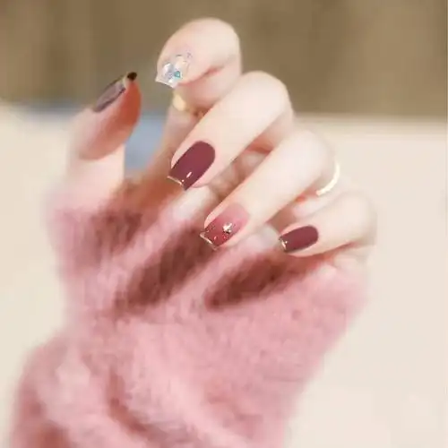 适合手黑的美甲图片(适合手黑妹子的10款美甲) - 赤虎壹号