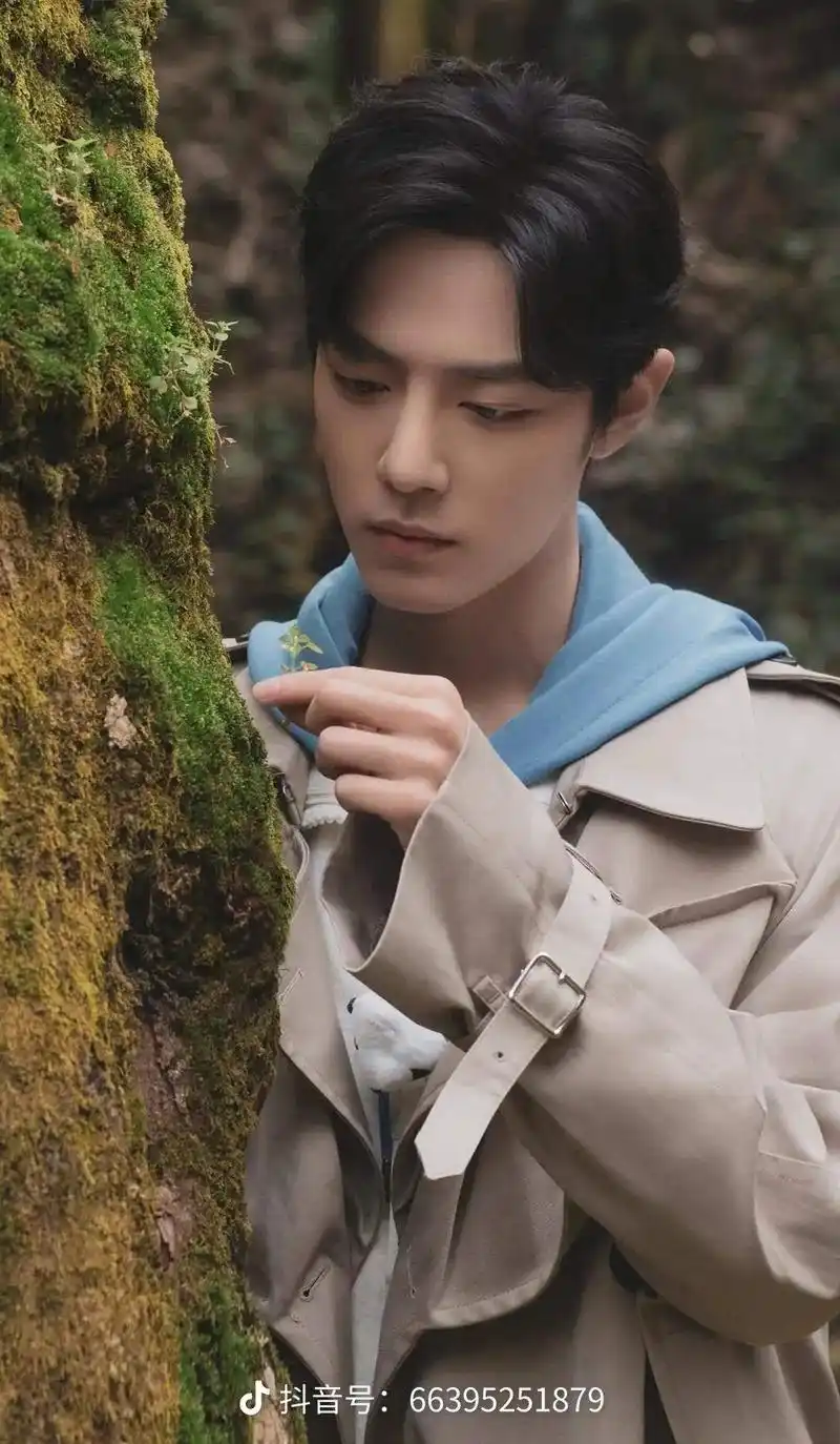 治愈系笑容男神 抖音号:66395251879 肖战高清壁纸 - 抖音