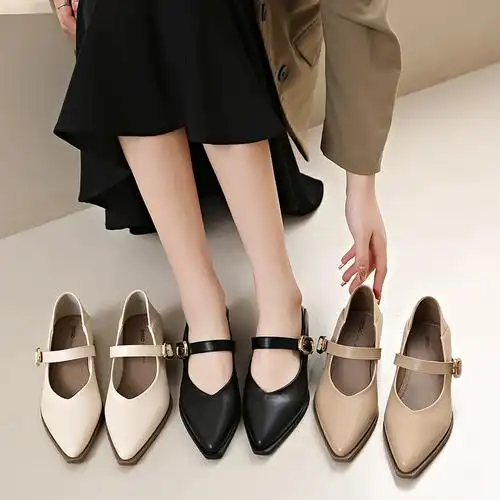 平底尖头一字扣带玛丽珍鞋女2024春季复古百搭小皮鞋新款单鞋时装