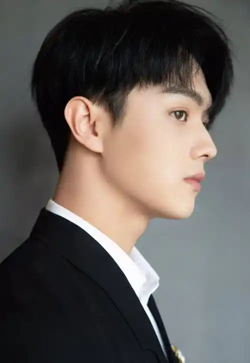 魏哲鸣_丁禹兮_罗云熙