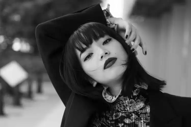 有什么小松菜奈的头像啊