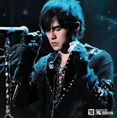 周杰伦十年弹指一挥间头文字d电影免费观看