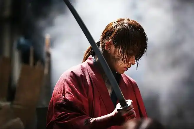 佐藤健真人版《浪客剑心》帅气图片