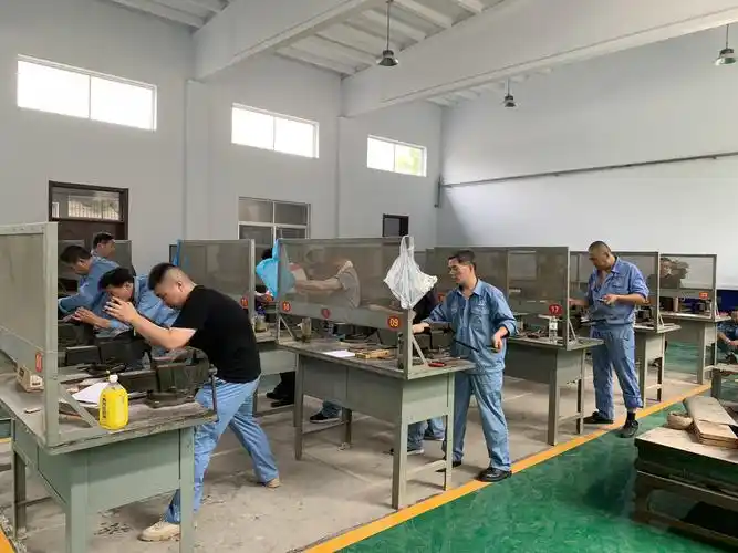 机泵维修钳工职业技能鉴定培训班成功举办