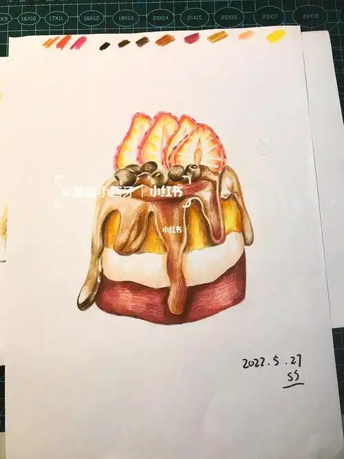 草莓巧克力小蛋糕彩铅画临摹