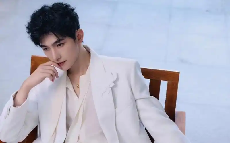 今天的三亚娇兰线下活动杨洋 贵公子