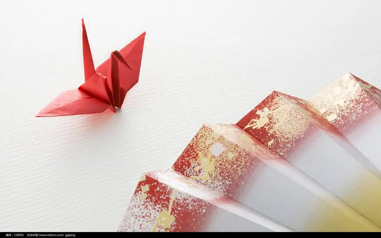 唯美的千纸鹤图片其他小物件千纸鹤纸