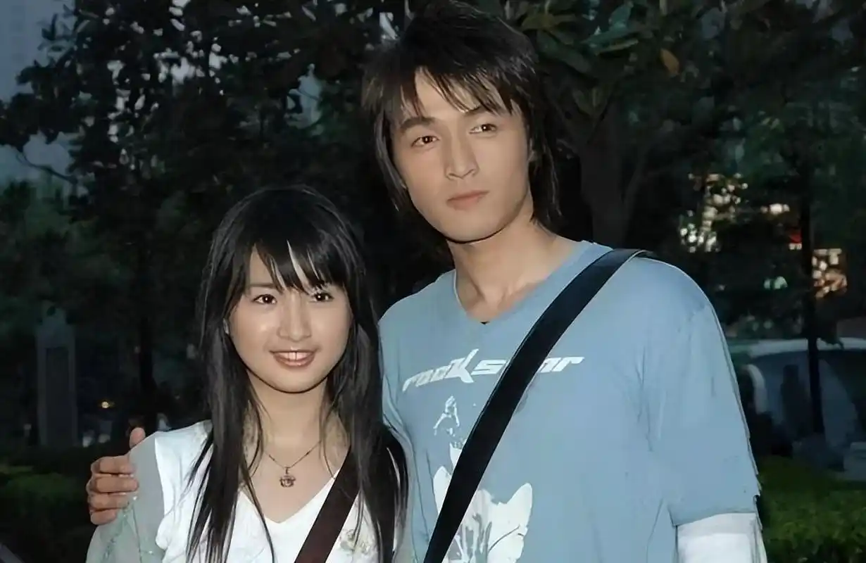 23岁立遗嘱婚后为生子求偏方,胡歌没说错,林依晨本性一直没有改