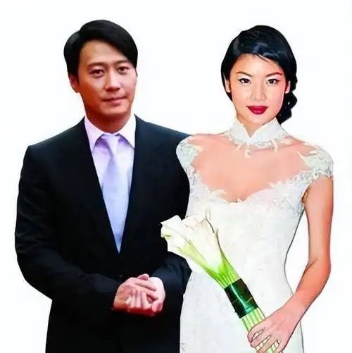 55岁黎明近照曝光台上演讲神采奕奕代表音乐界再抛金句