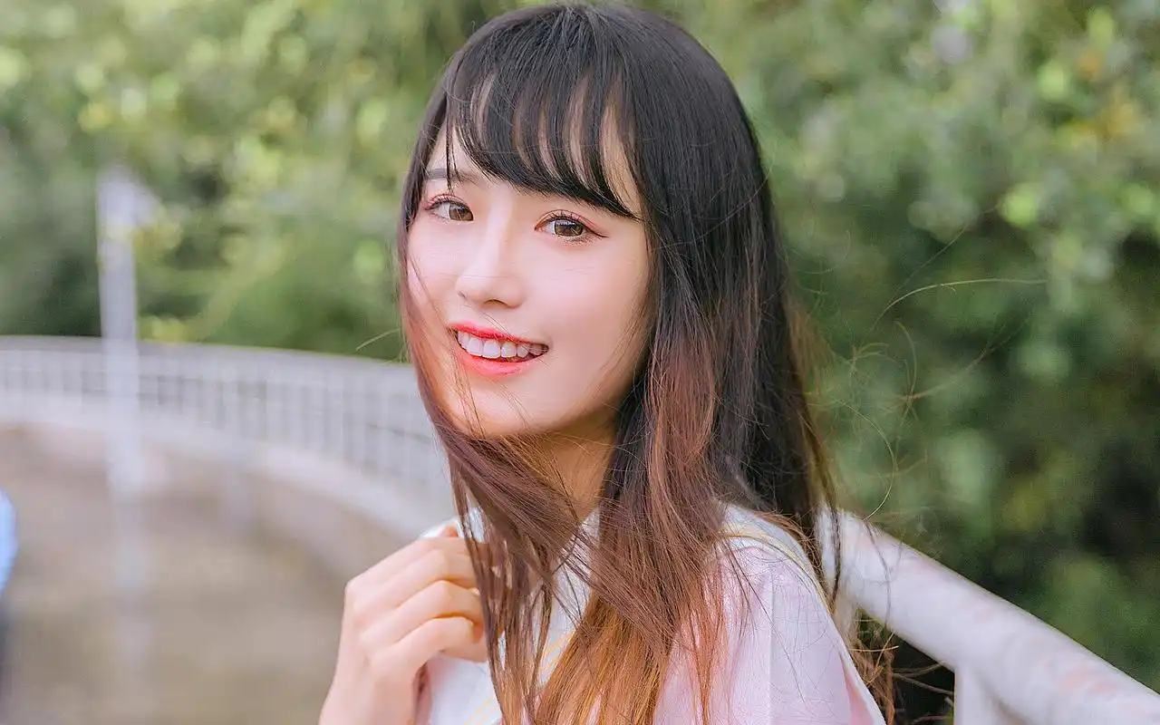 小清新美女高清唯美写真图片桌面壁纸