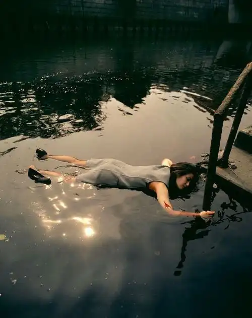 日本摄影师izima kaoru |唯美死亡-人像摄影-中国视觉联盟