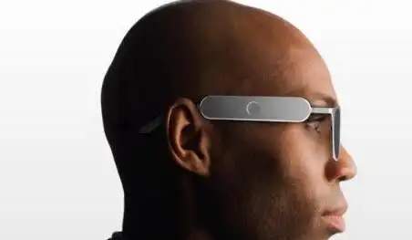 科技推动人文关怀:为盲人设计的智能眼镜