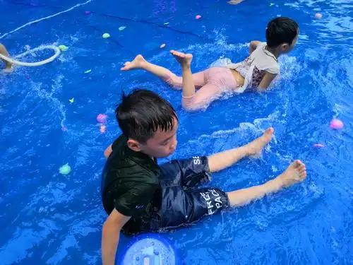 五祉幼儿园"玩水活动"