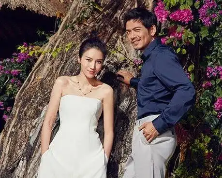 被杨烁隐藏十年的老婆,大家都认识她,还和罗晋是同学