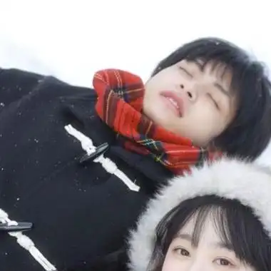 情侣头像一对两张真人