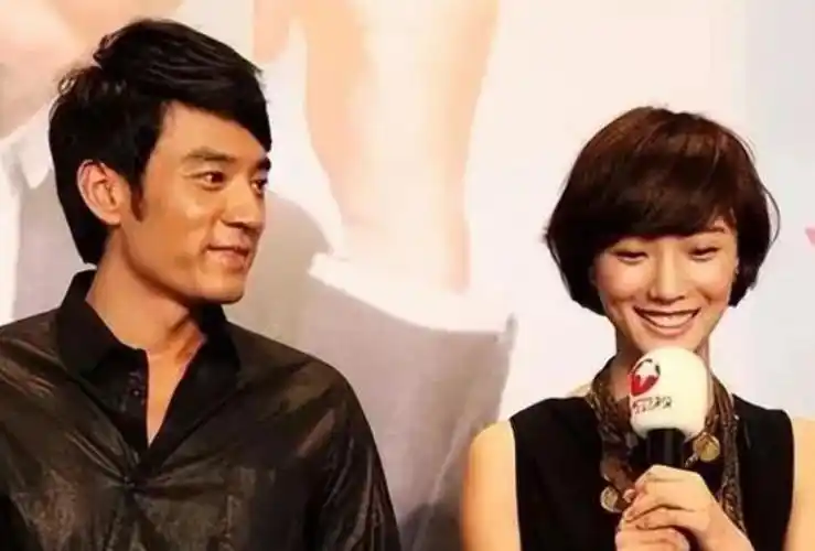 回顾演员李光洁与郝蕾离婚后为何转身娶了小12岁的演员隋雨蒙