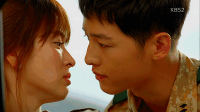 亲成那样了不在一起说不过去.7月5日,宋慧乔经纪