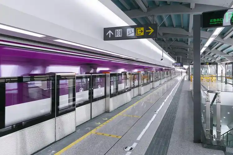 全国地铁站局部实景图拍摄 5城连拍