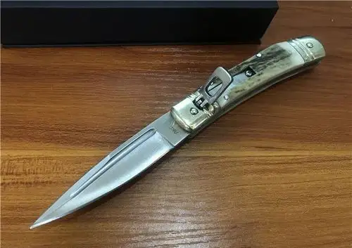 2017新款意大利黑手党鹿角柄akc跳刀