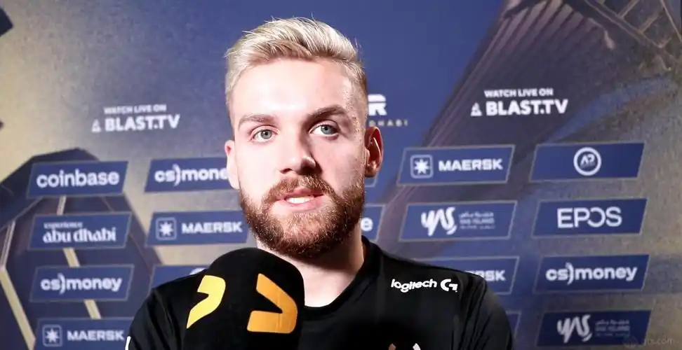 csgo g2.niko谈m0nesy在对阵outsiders比赛中的发挥_球天下体育
