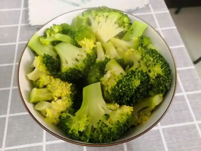 蒜蓉耗油西兰花