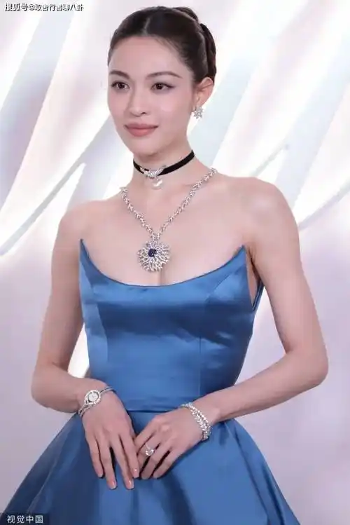 zhong)是一位中国内地女演员,出生于1993年3月18日,身高168cm