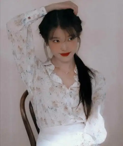 宋亚轩校园女神有点甜