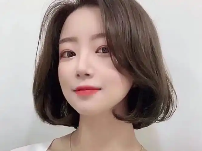 蓬松韩式短发气垫烫,显气质新发型造型烫堪