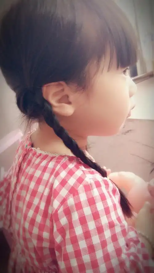 【萌宝发型】小小麻花辫