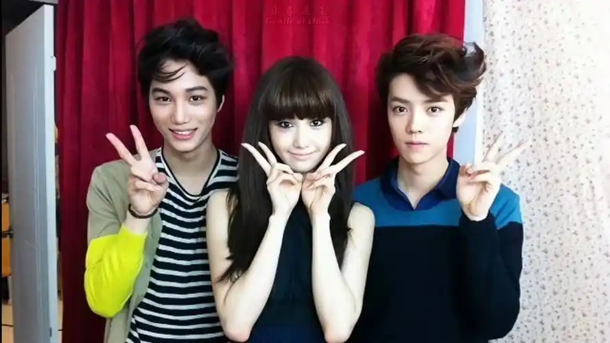 【鹿晗】【林允儿】【金钟仁】早期合照,好青涩的少年少女们