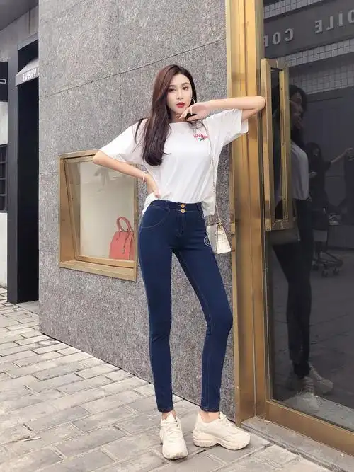 抖音网红同款低腰性感紧身提臀牛仔裤女翘臀弹力瑜伽健身蜜桃臀小脚裤