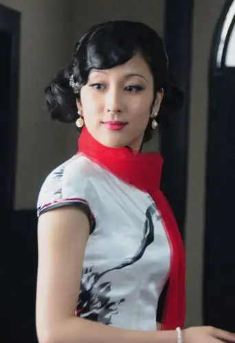马苏剧照新浪娱乐讯 情感谍战大剧《旗袍》正在天津卫视首播,这是天津
