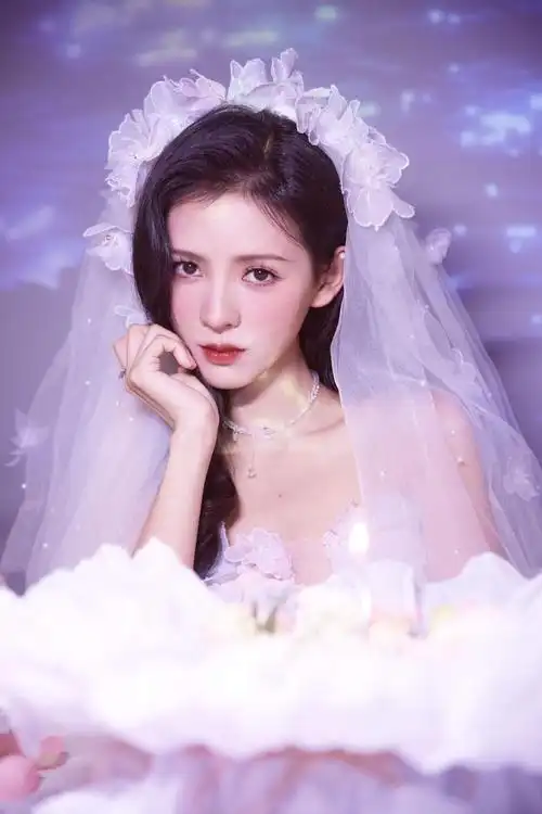 张予曦花朵裙生日大片,阿瓜生日快乐 头纱 花朵裙……|花朵裙|张予曦