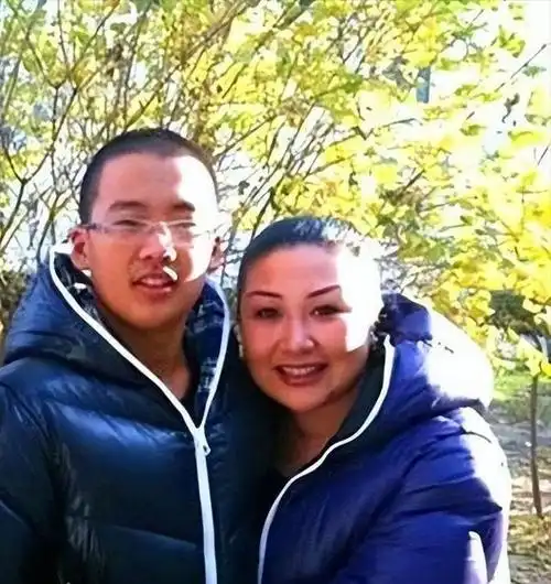 在她心中,郭麒麟的幸福和成长远比个人的生育梦想更