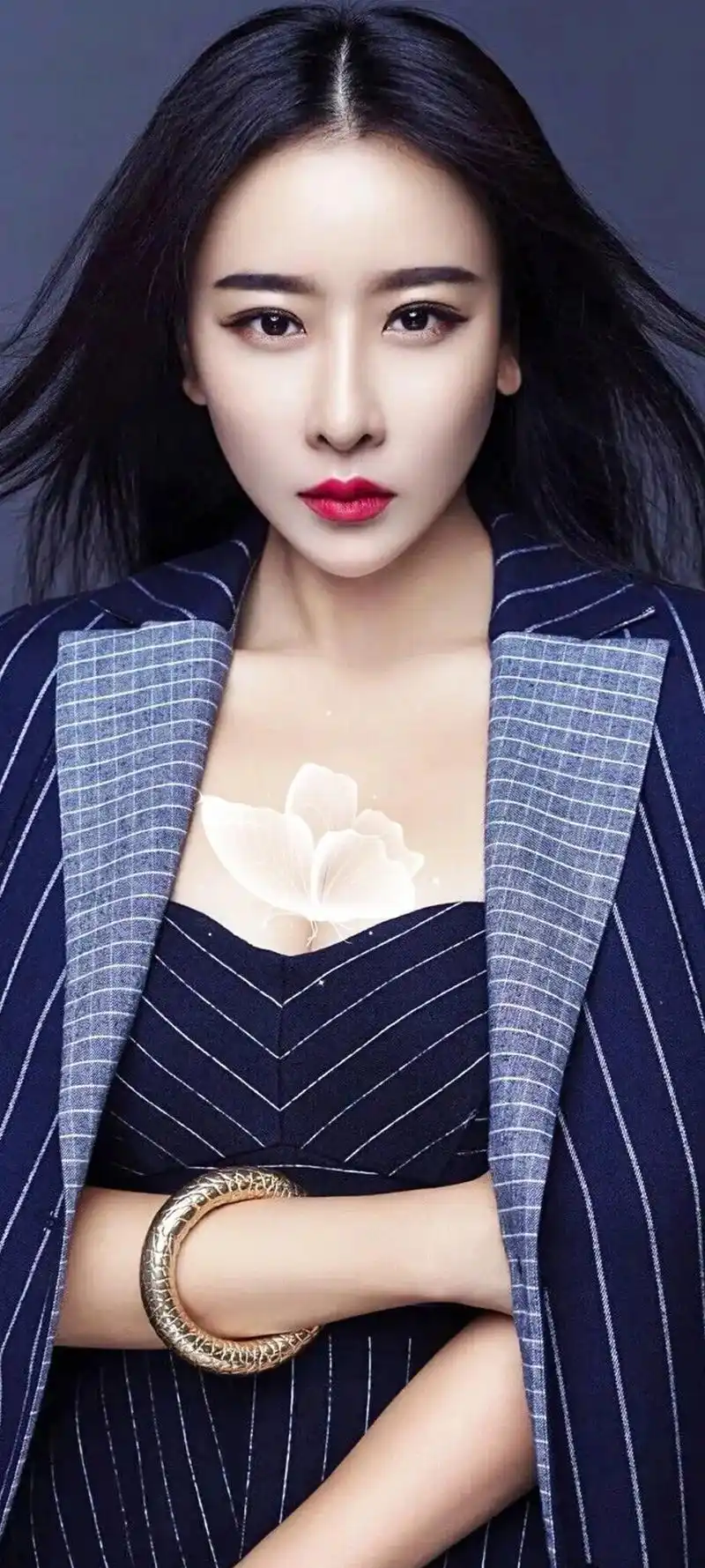 毛俊杰.#高清壁纸 #美女明星 9015 #毛俊杰 98生日 - 抖音