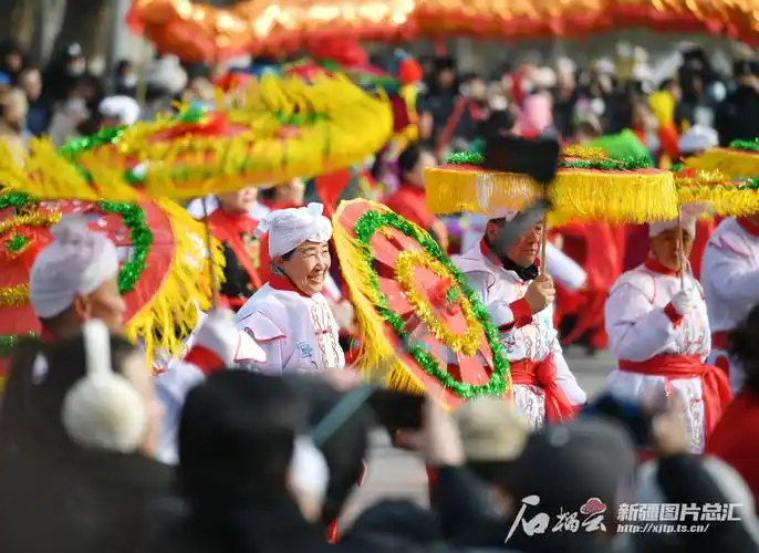 新疆秧歌社火闹元宵