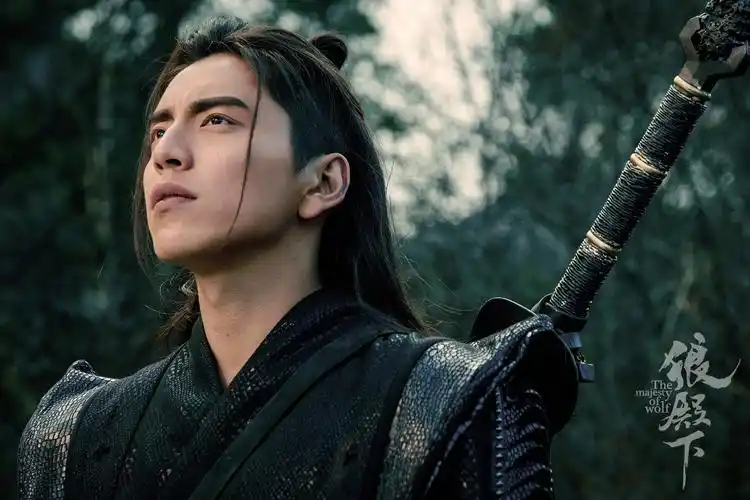 《狼殿下》首曝剧照  王大陆李沁裂心战爱