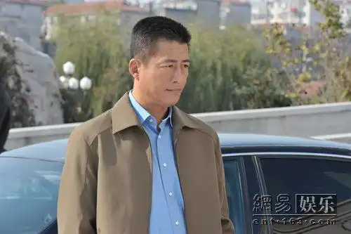 《漂亮主妇》热播 高曙光坦言生活中不是余超凡