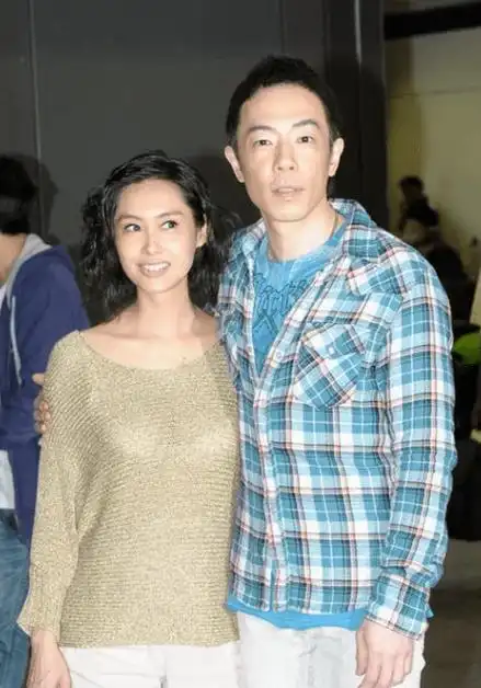 朱茵选择了黄贯中,过去了20年,她向所有人证明自己的选择_时候_周星驰