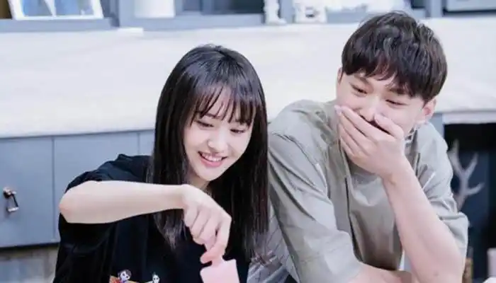 郑爽出轨侯明昊是什么情况郑爽出轨侯明昊是怎么回事