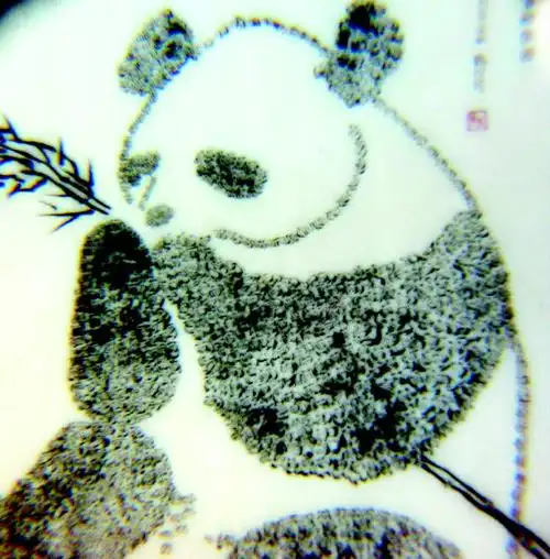 头发丝上刻唐诗 八十一岁林老先生铁笔微雕(图)