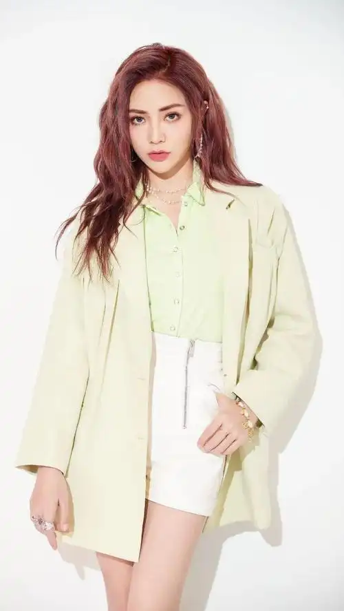 手机壁纸谢可寅