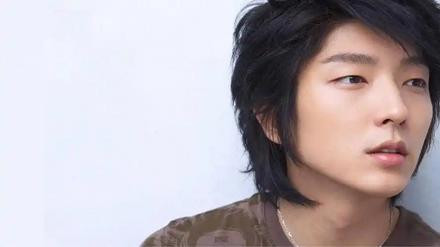 明星李准基李准基高清壁纸