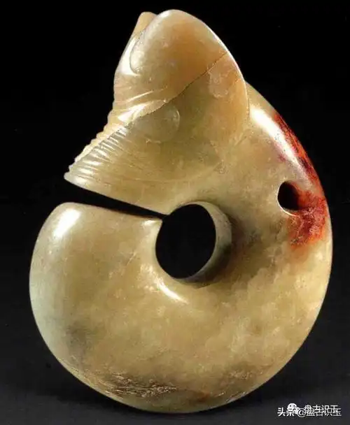 30个馆藏红山玉猪龙,看到痴迷! 第1张