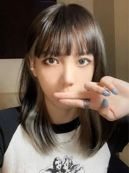 年底流行盖耳lisa染