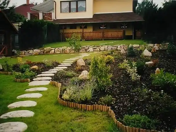 庭院花园花卉布局效果图大全,想要打造高级的(18)