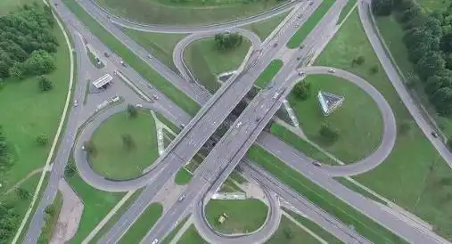 立交桥左右转弯法口诀