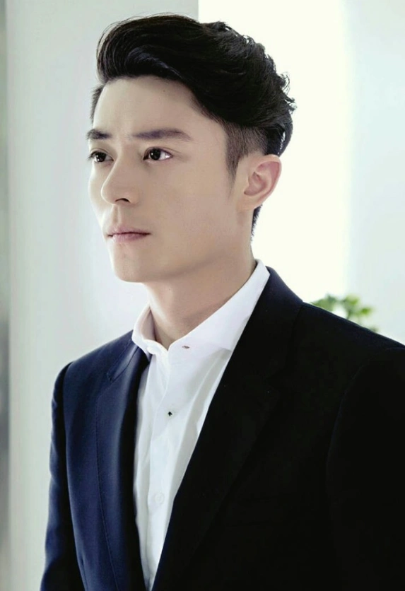 霍建华最帅的几张照片,看完彻底沦陷了!