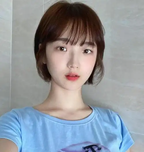 河北一中学要求女生剪短头发,校方:短发会招惹很多麻烦|女学生|长头发